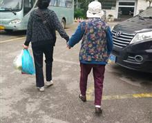 主题：母女情深
作者：柳云
电话：14787870780”